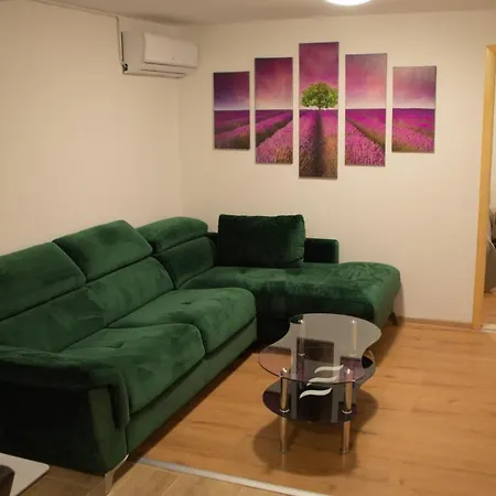 Апартаменты Cosy Charming Near The Palace Сплит